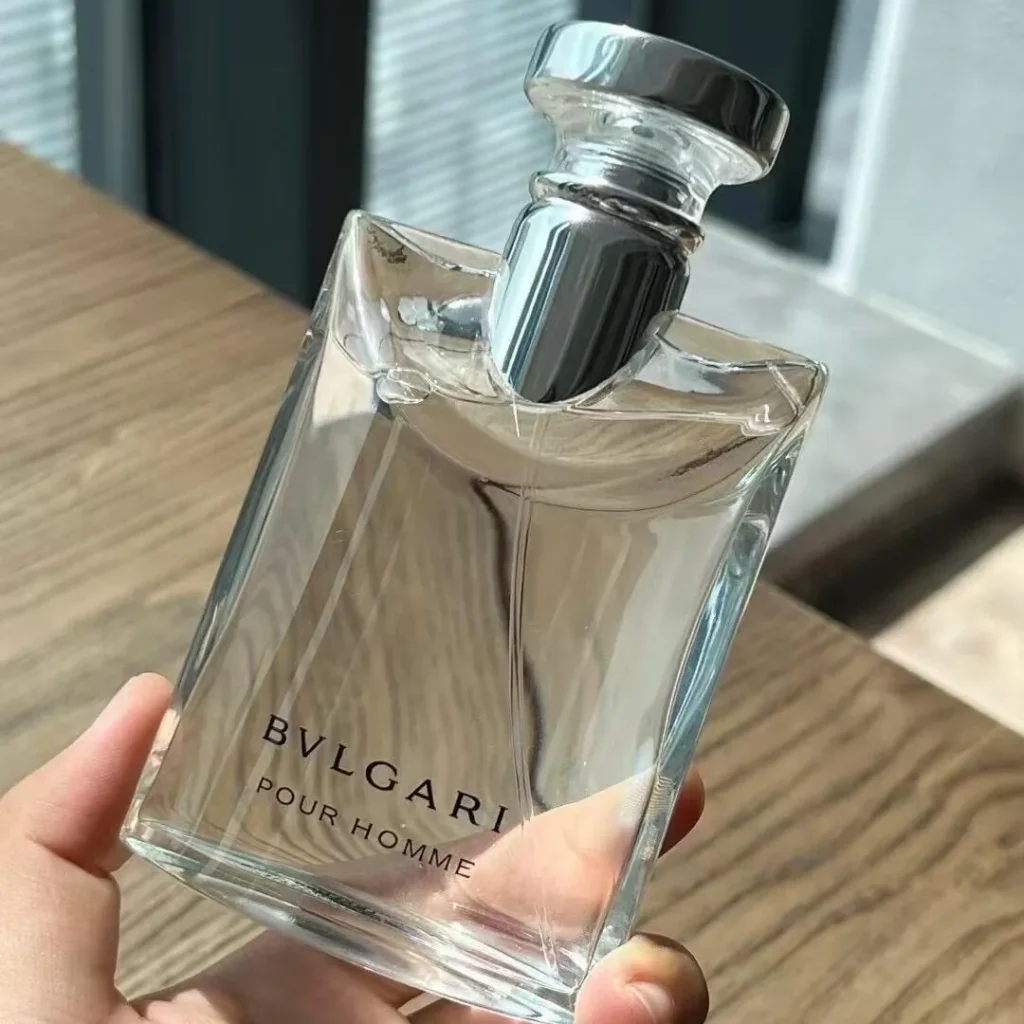 Bulgari(ブルガリ) Pour Homme(プールオム)の40代おじさん画像7