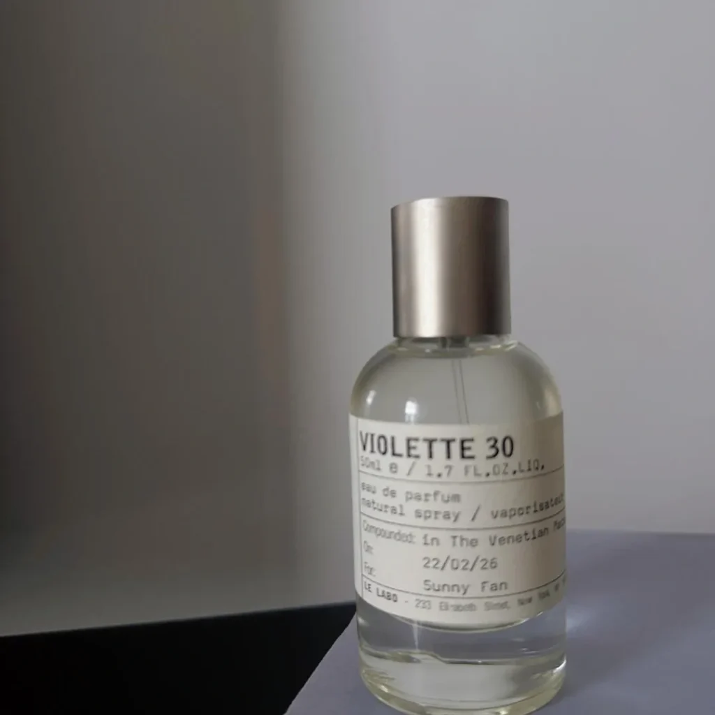 Le Labo(ルラボ) Violette 30(ヴァイオレット30)の臭い？画像9