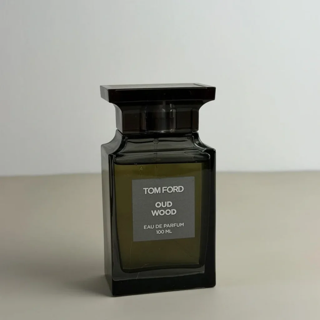 Tom Ford(トムフォード) Oud Wood(ウードウッド)の似てる香りは？画像1