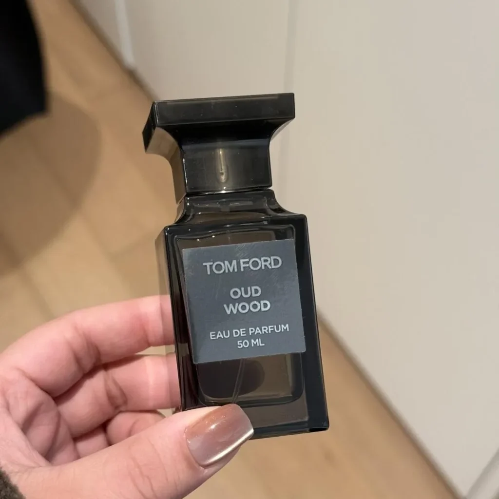 Tom Ford(トムフォード) Oud Wood(ウードウッド)の臭い？画像3