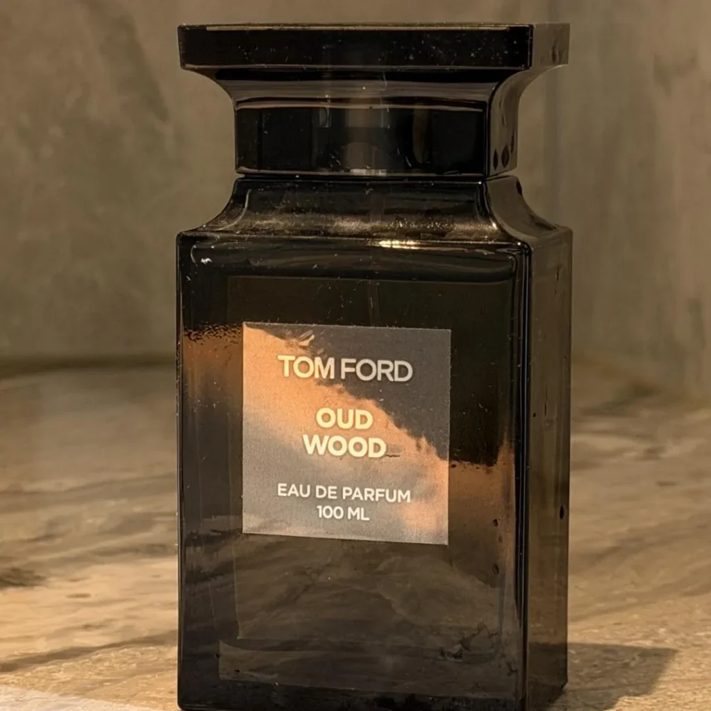 Tom Ford(トムフォード) Oud Wood(ウードウッド)の臭い？画像4