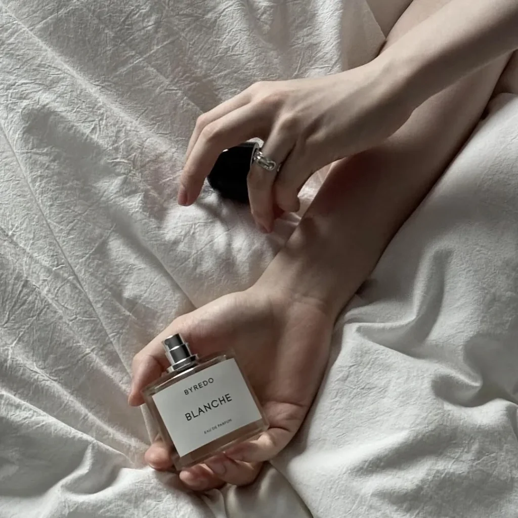 BYREDO(バイレード) BLANCHE(ブランシュ)の似てる香りは？画像4