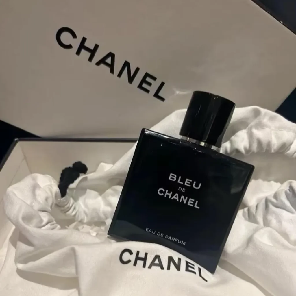 CHANEL(シャネル) Bleu de Chanel(ブルードゥシャネル)の40代おじさん画像4