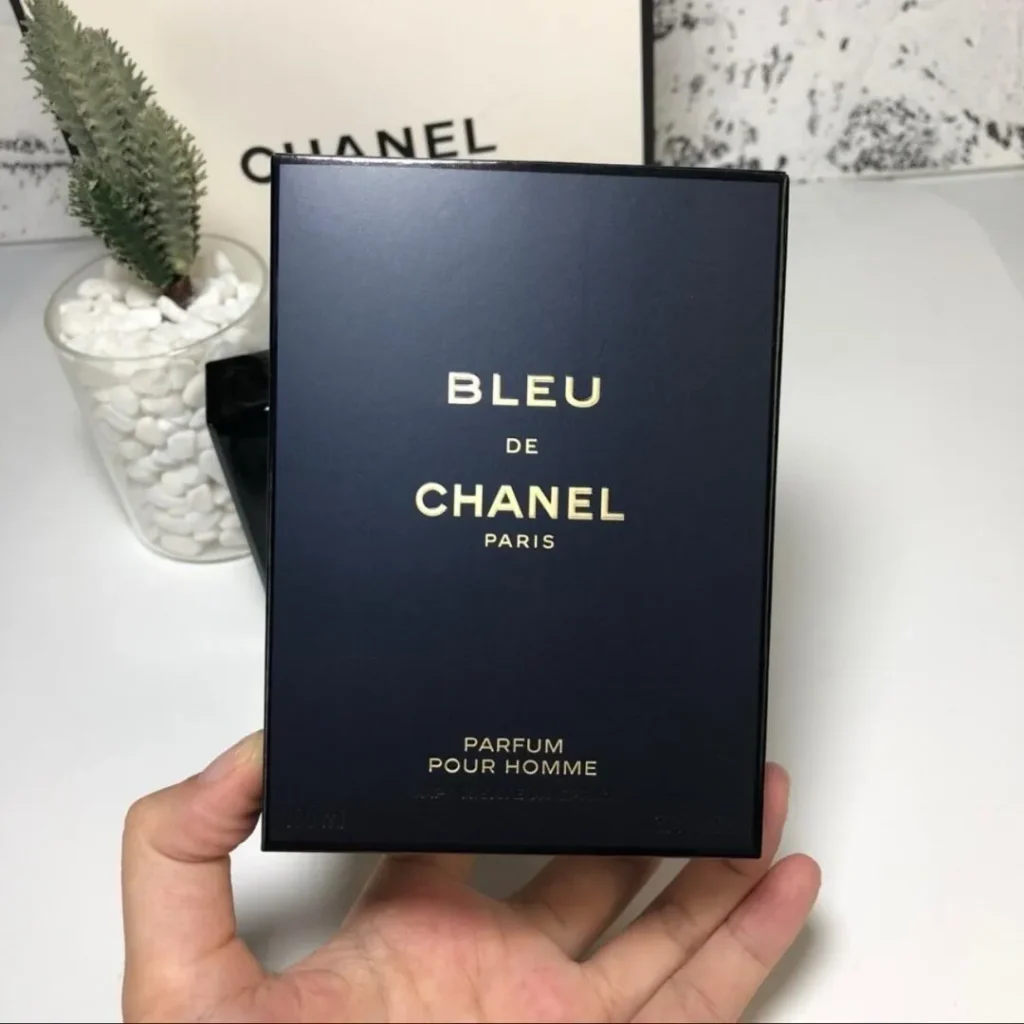 CHANEL(シャネル) Bleu de Chanel(ブルードゥシャネル)の匂いは？画像3