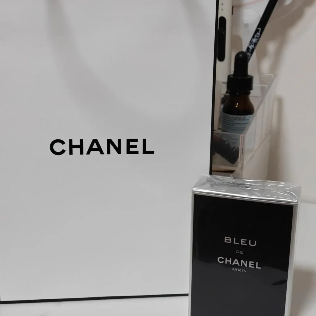 CHANEL(シャネル) Bleu de Chanel(ブルードゥシャネル)の臭い？画像5