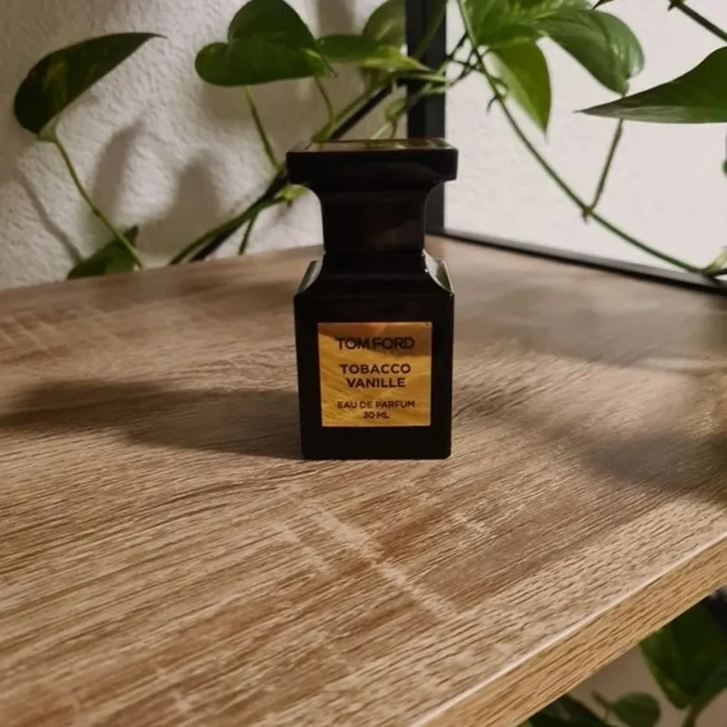 Tom Ford(トムフォード) Tobacco Vanille(タバコバニラ)の臭い？画像8