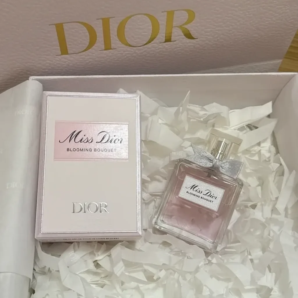 Dior(ディオール) MISS DIOR(ミスディオール)のおばさん？画像7