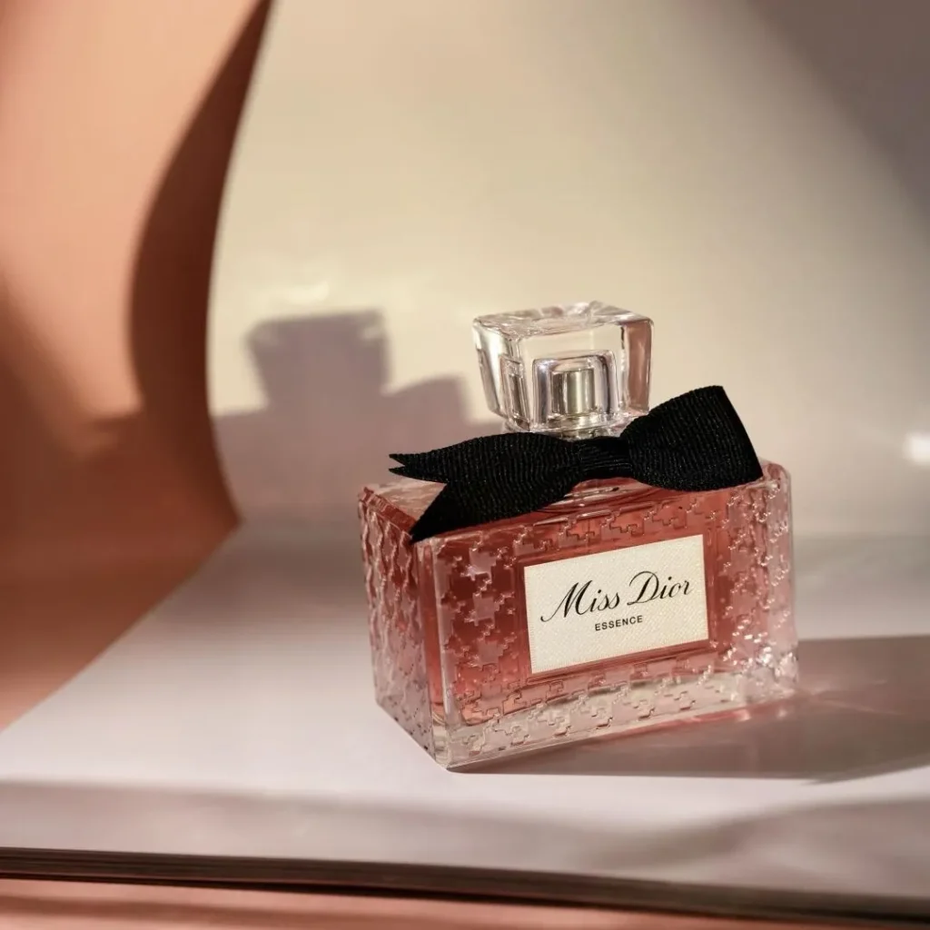 Dior(ディオール) MISS DIOR(ミスディオール)の似てる香りは？画像8