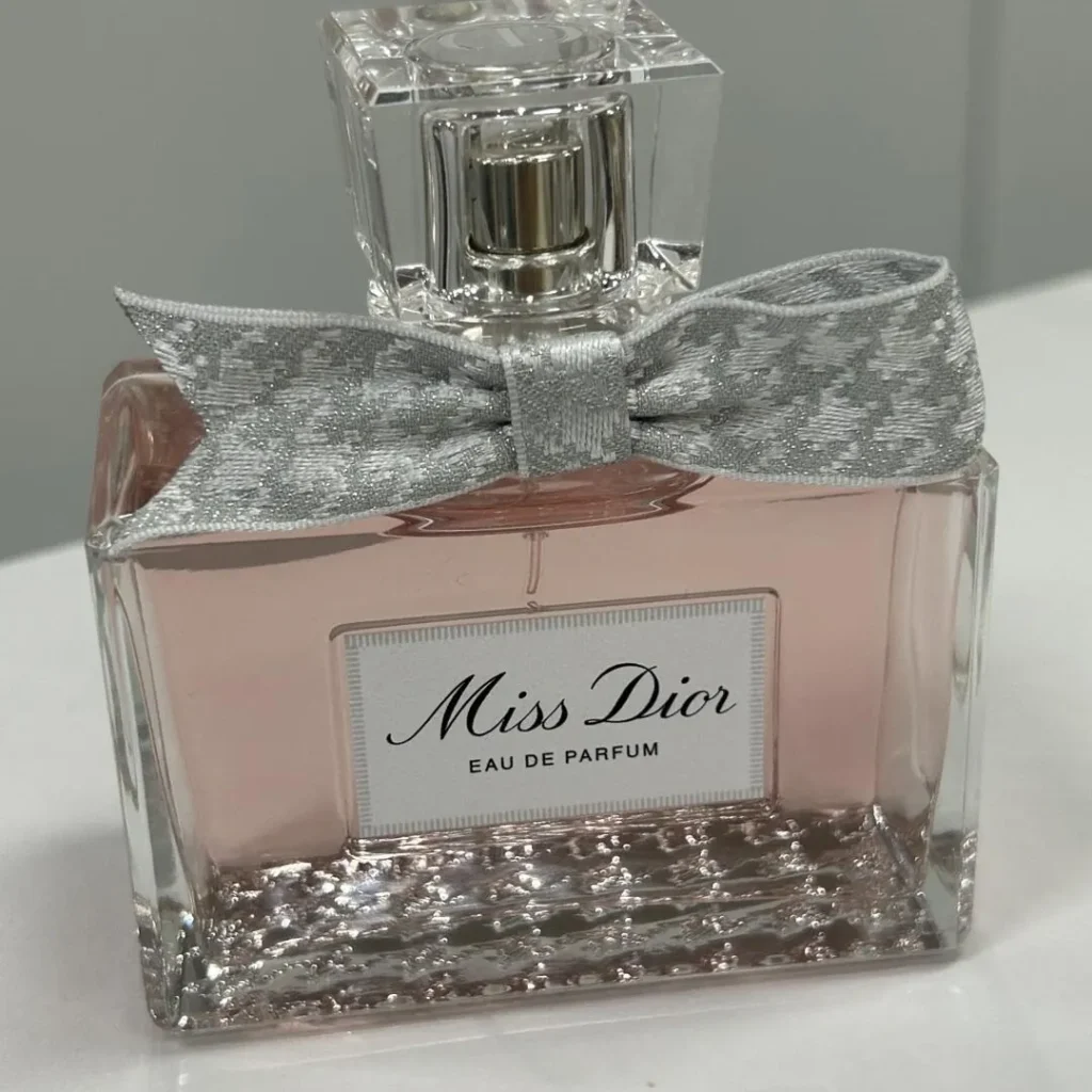 Dior(ディオール) MISS DIOR(ミスディオール)の匂いは？画像1
