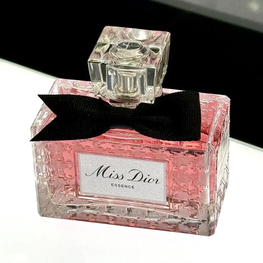 Dior(ディオール) MISS DIOR(ミスディオール)の匂いは？画像3