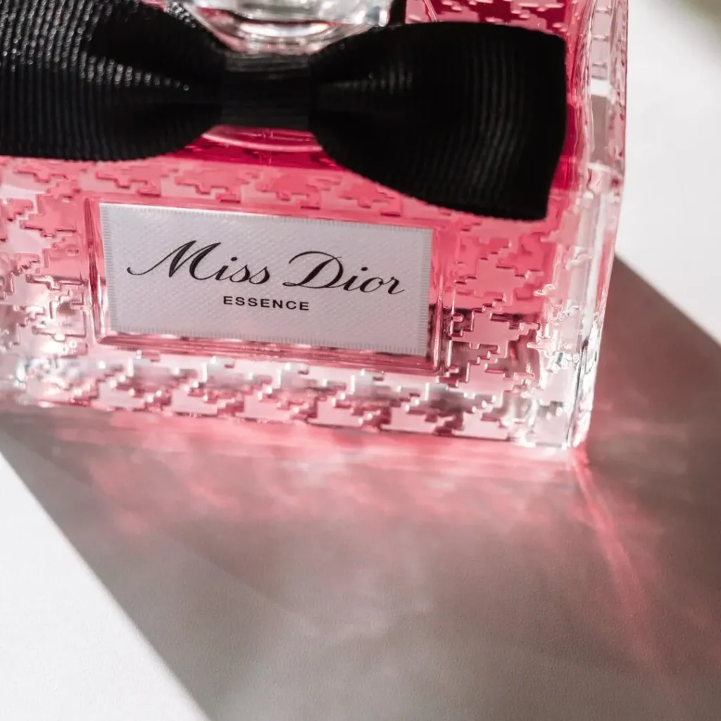 Dior(ディオール) MISS DIOR(ミスディオール)の匂いは？画像5