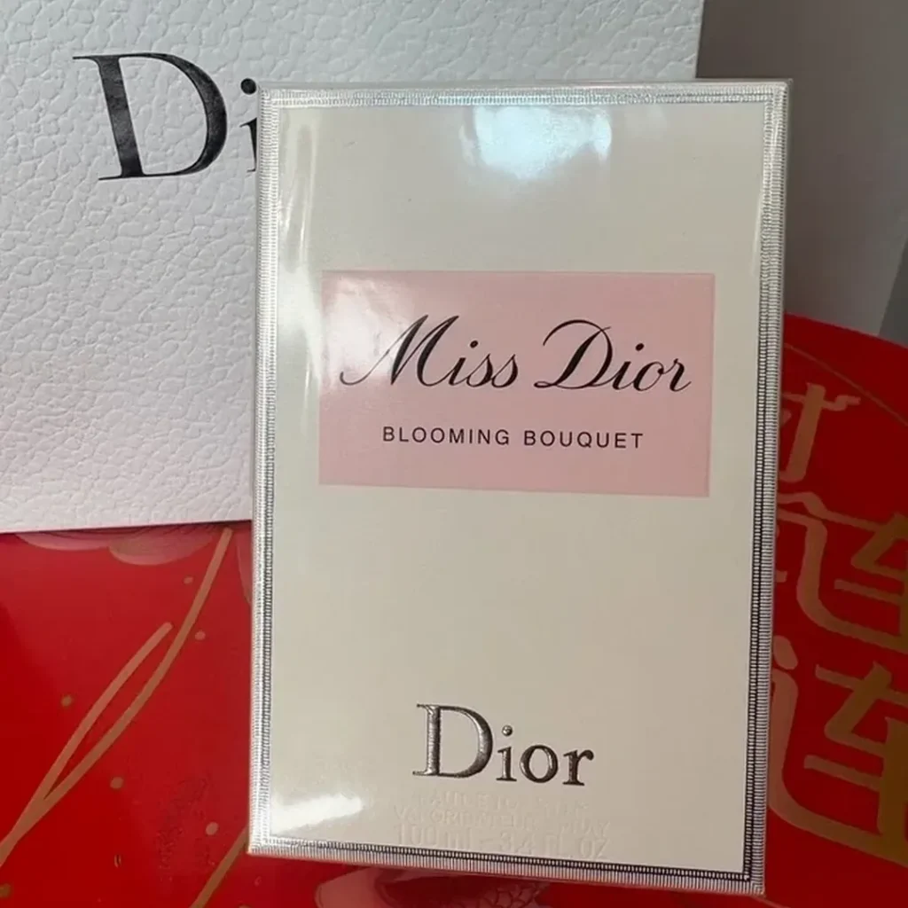 Dior(ディオール) MISS DIOR(ミスディオール)の臭い？画像8