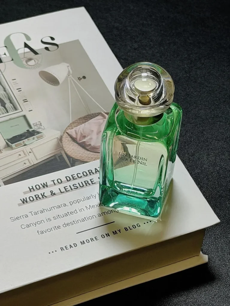 HERMES(エルメス) UN JARDIN SUR LE NIL(ナイルの庭)の似てる香りは？画像5