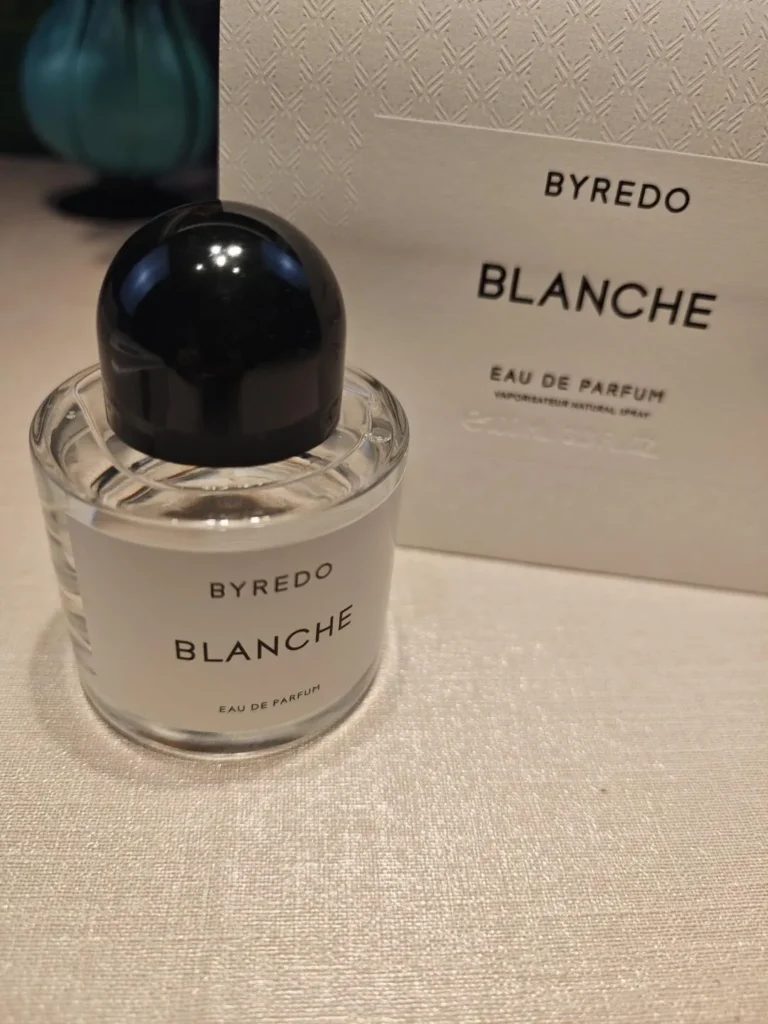 偽物の見分け方は？】BYREDO BLANCHEの見るべき4か所をプロが解説