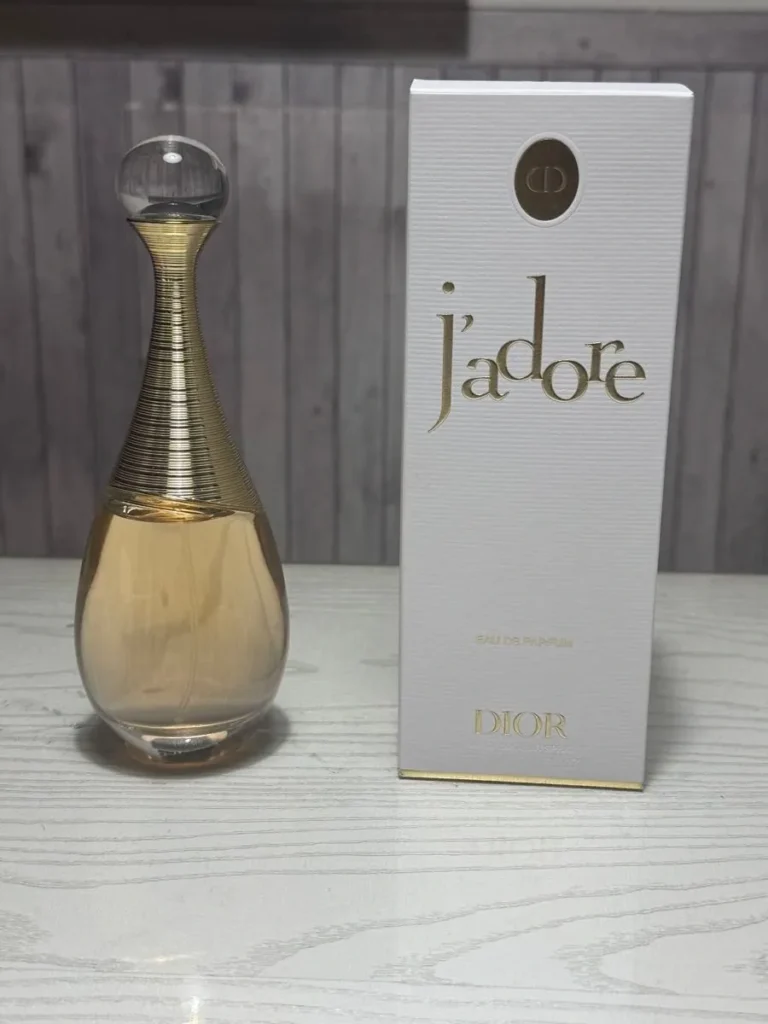 Dior(ディオール) J'ADORE(ジャドール)のおばさん？画像2