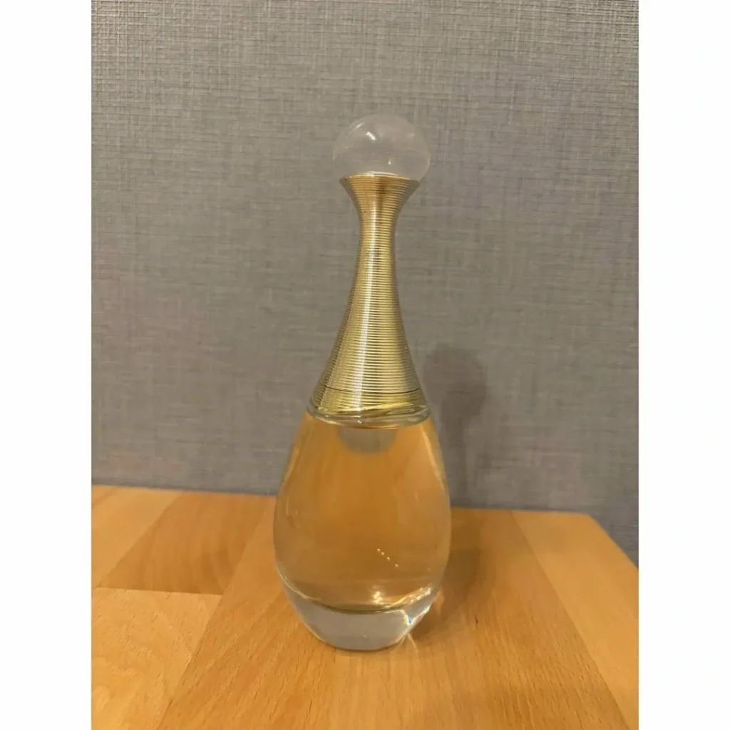 Dior(ディオール) J'ADORE(ジャドール)の似てる香水は？画像3