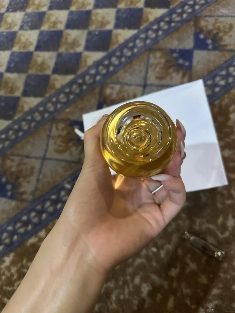 Dior(ディオール) J'ADORE(ジャドール)の偽物？画像7