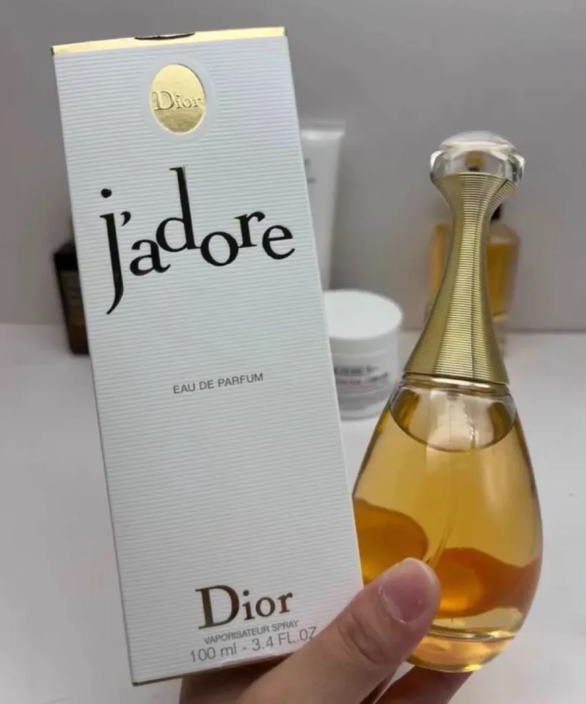 Dior(ディオール) J'ADORE(ジャドール)の偽物？画像9