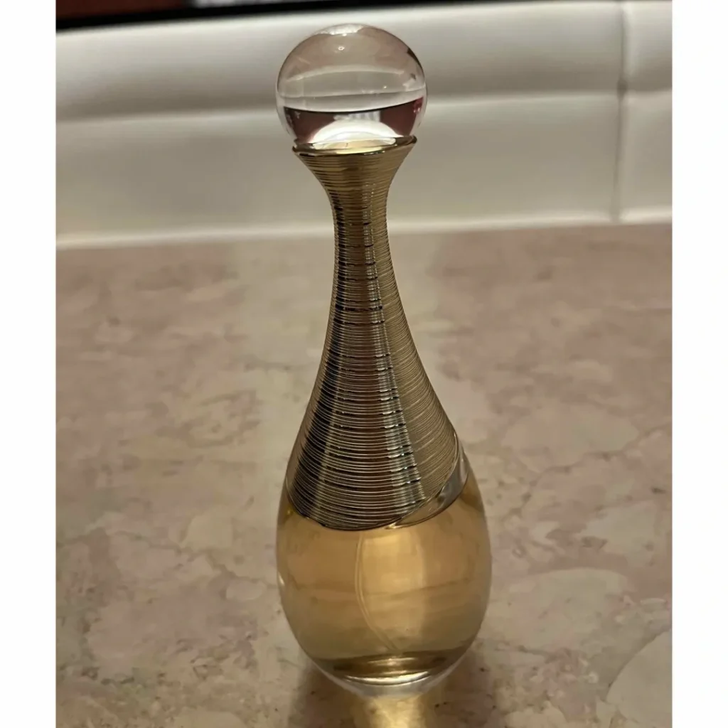Dior(ディオール) J'ADORE(ジャドール)の臭い？画像4