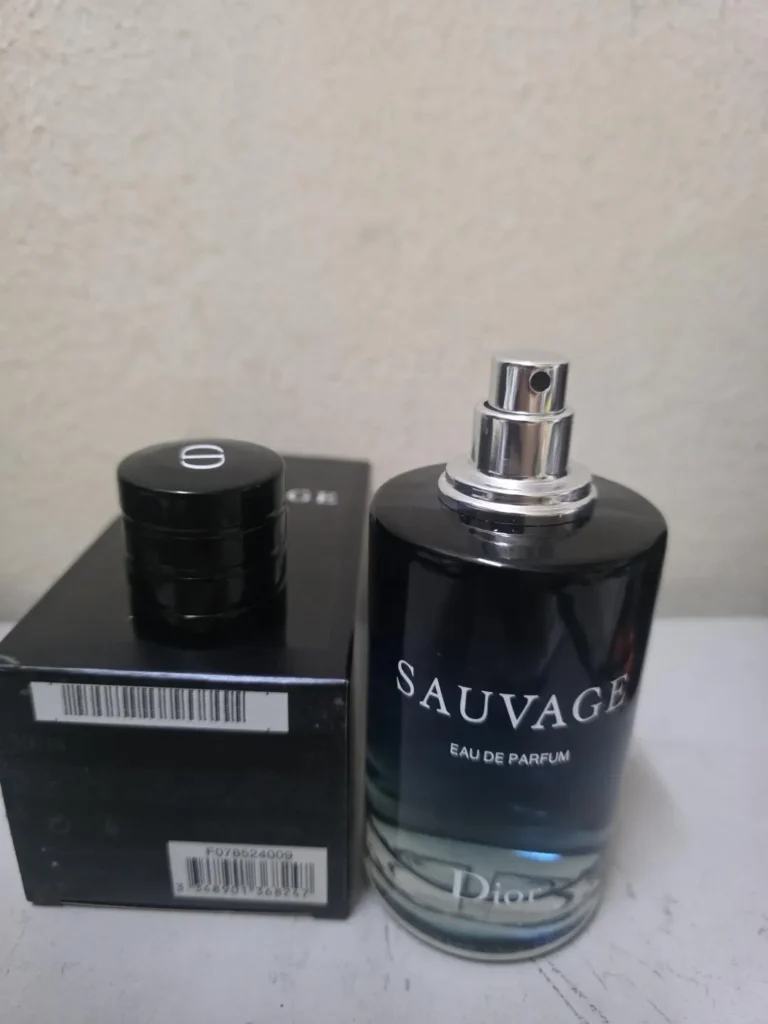 Dior(ディオール) Sauvage(ソヴァージュ)の偽物？画像2