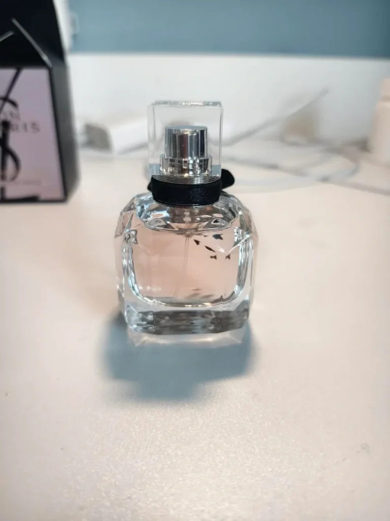 YVES SAINT LAURENT(イヴサンローラン) MON PARIS(モンパリ)の男ウケは？画像1